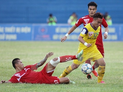 Bảo hiểm đôi chân cho cầu thủ Việt: Tín hiệu đáng mừng